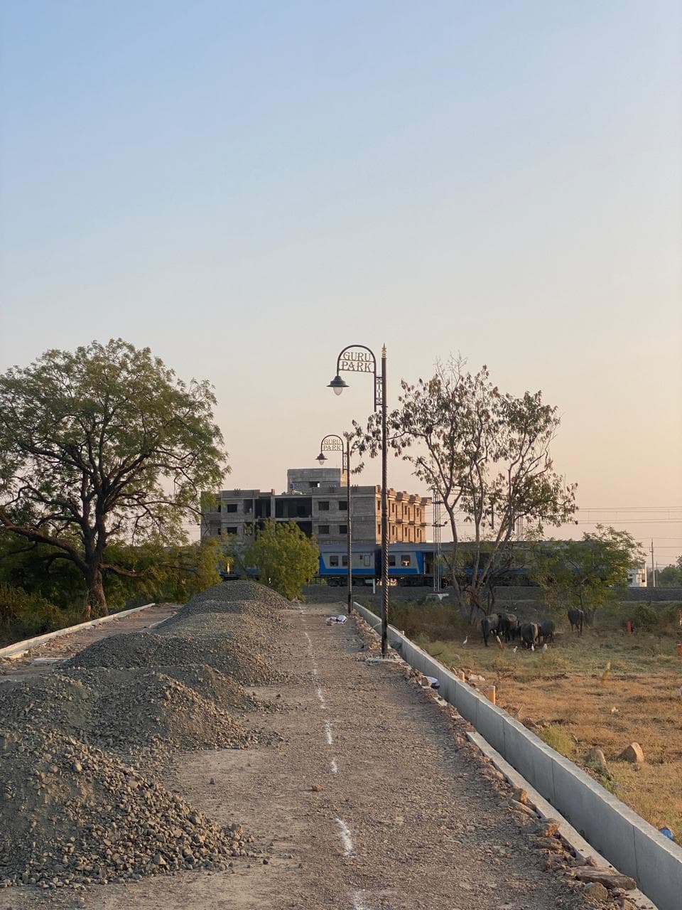 Guru Park Lighting — photo 4 of 6